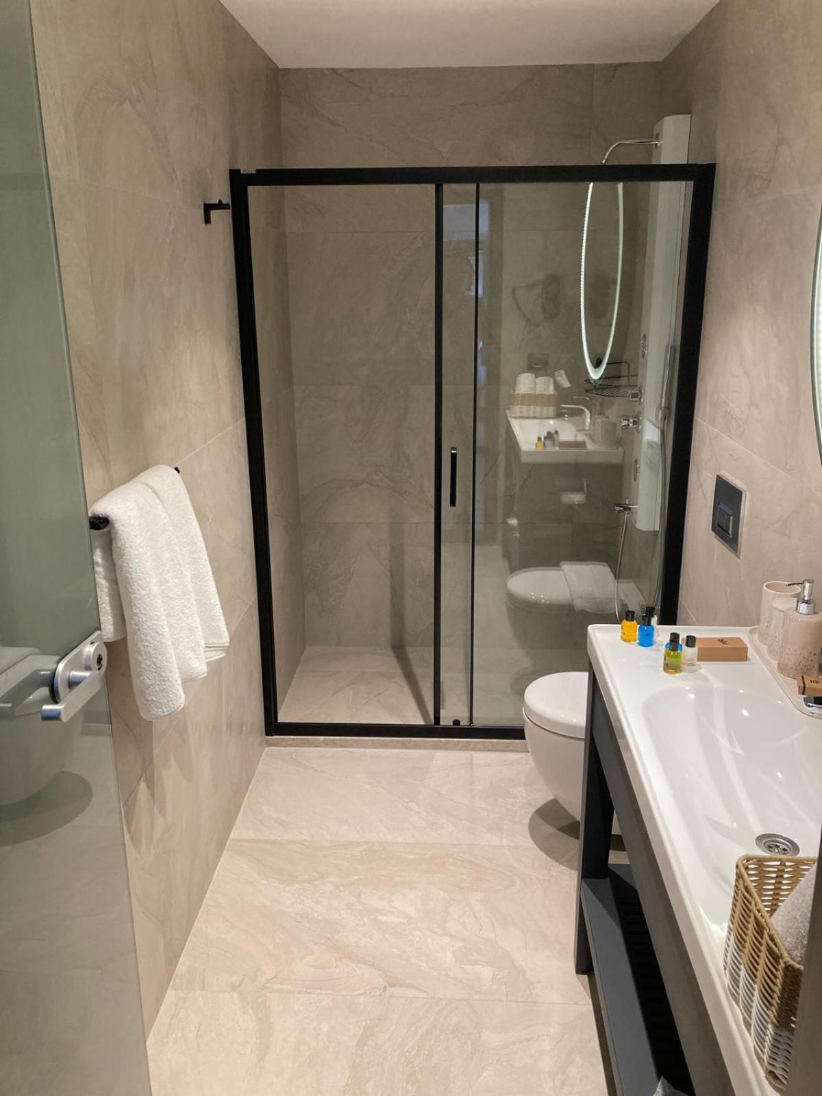 Rudis Hotel Narlidere Exterior photo